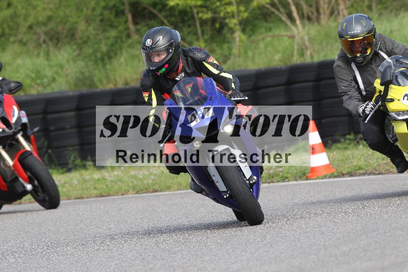 Archiv-2025/10 23.04.2025 Cornu Master School ADR/gruen-vert/47